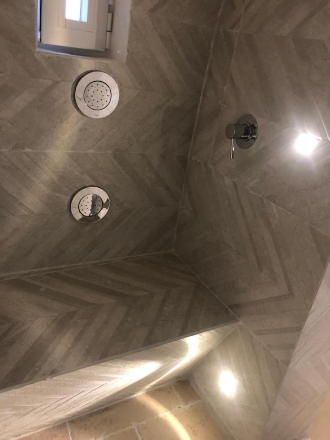 Cà sotto l’arco Acomodação com café da manhã Ostuni Exterior foto