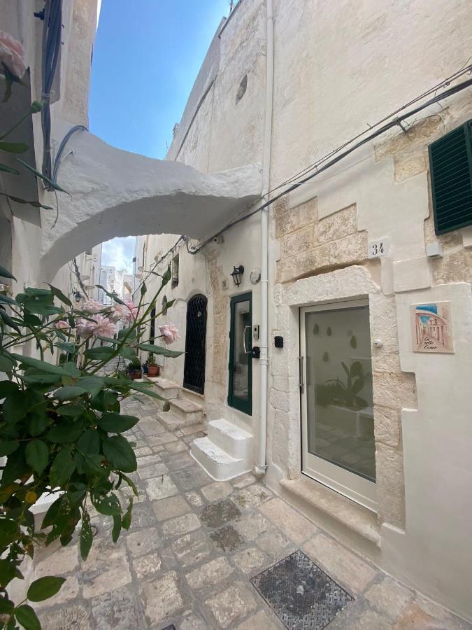 Cà sotto l’arco Acomodação com café da manhã Ostuni Exterior foto