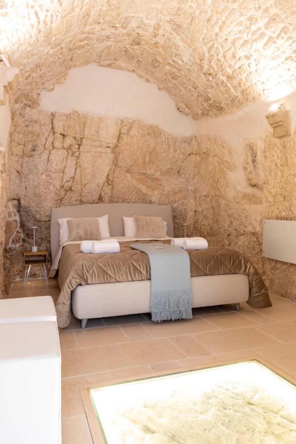 Cà sotto l’arco Acomodação com café da manhã Ostuni Exterior foto