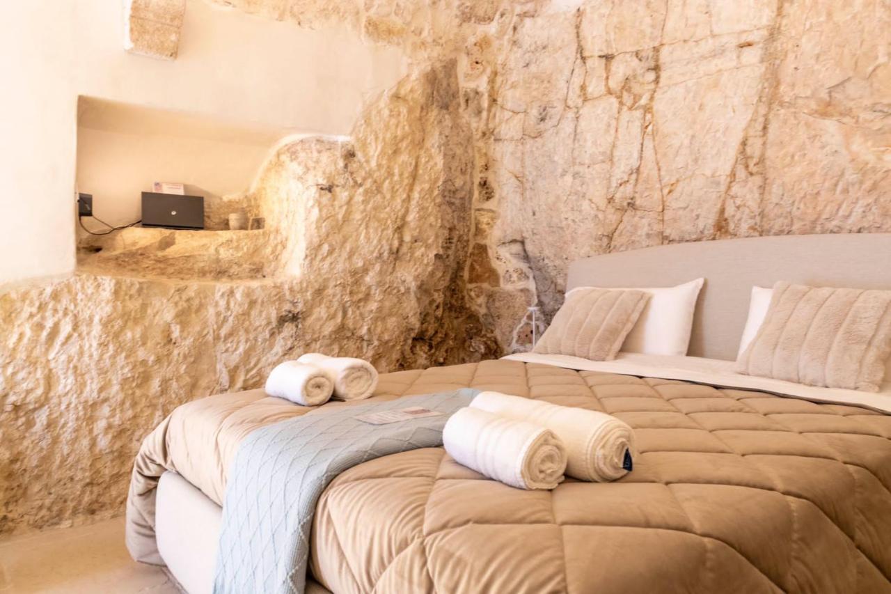 Cà sotto l’arco Acomodação com café da manhã Ostuni Exterior foto