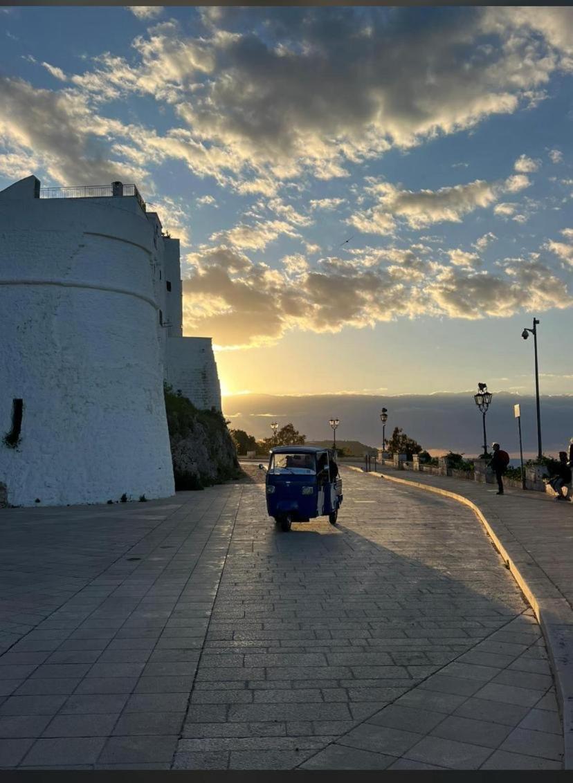 Cà sotto l’arco Acomodação com café da manhã Ostuni Exterior foto